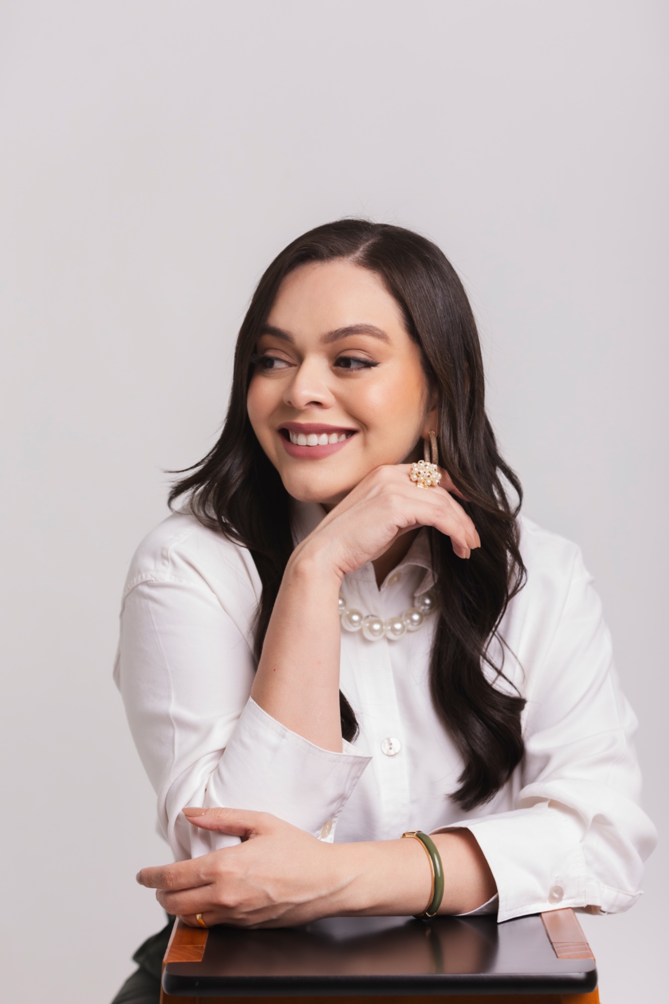 Dra. Jennifer Humbelino - Oftalmologista e Especialista em Vias Lacrimais em São Luís